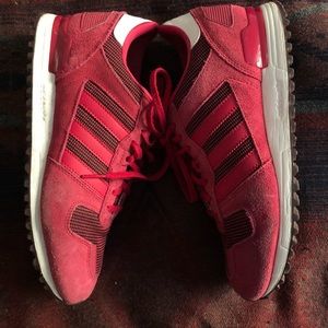 Red/lighter Red adidas